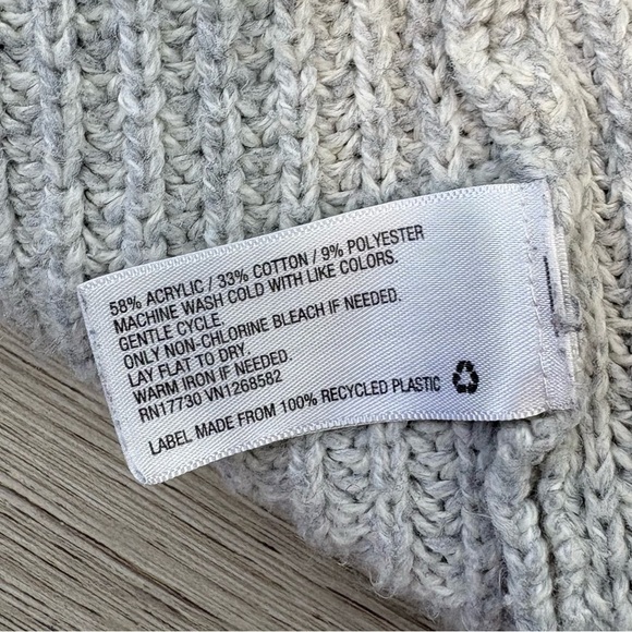 A New Day Grey Knit Cardigan Size XS - Picture 6 of 9